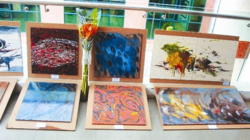 Peinture-céramique, un nouveau genre pictural ảnh 2 Peinture-céramique, un nouveau genre pictural ảnh 2