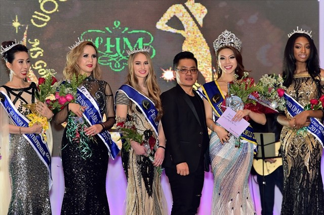 Des stylistes magnifient la tunique vietnamienne sur les podiums étrangers ảnh 2 Des stylistes magnifient la tunique vietnamienne sur les podiums étrangers ảnh 2