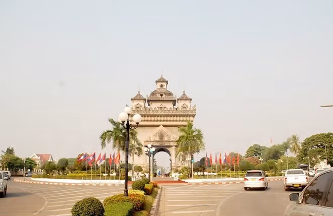 Communauté de l'ASEAN : le Laos en face d'opportunités et de défis ảnh 1 Communauté de l'ASEAN : le Laos en face d'opportunités et de défis ảnh 1