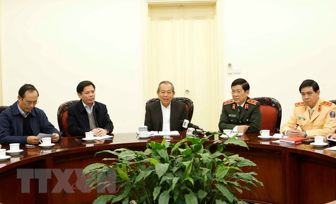 Le vice-PM permanent Truong Hoa Binh veut des routes plus sûres ảnh 1 Le vice-PM permanent Truong Hoa Binh veut des routes plus sûres ảnh 1