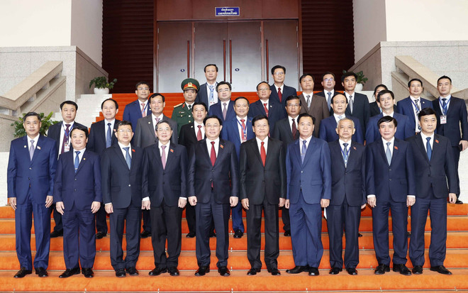 Le président de l'AN rend une visite de courtoisie au leader du PPRL ảnh 3 Le président de l'AN rend une visite de courtoisie au leader du PPRL ảnh 3