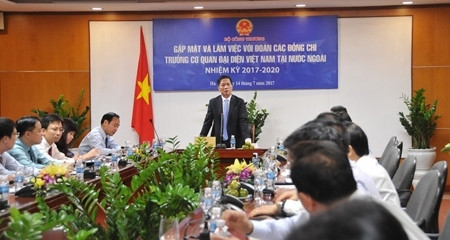 Les ambassadeurs contribuent à promouvoir la coopération entre le Vietnam et le monde entier ảnh 1 Les ambassadeurs contribuent à promouvoir la coopération entre le Vietnam et le monde entier ảnh 1