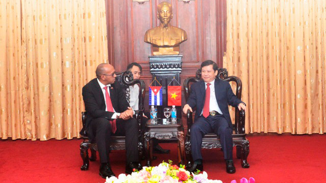 Pour les relations vietnamo-cubaines en plein essor ảnh 2 Pour les relations vietnamo-cubaines en plein essor ảnh 2