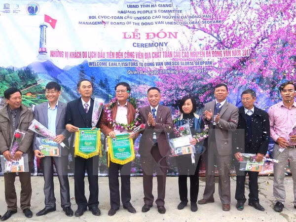 Afflux de touristes étrangers lors du premier jour de l'année ảnh 2 Afflux de touristes étrangers lors du premier jour de l'année ảnh 2