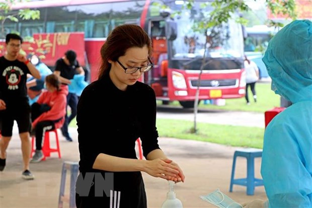 COVID-19 : le Vietnam détecte 21 nouveaux cas importés ảnh 1 COVID-19 : le Vietnam détecte 21 nouveaux cas importés ảnh 1