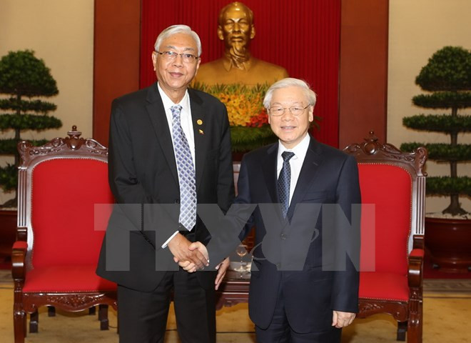 Le chef du PCV et le Premier ministre reçoivent le président du Myanmar ảnh 1 Le chef du PCV et le Premier ministre reçoivent le président du Myanmar ảnh 1
