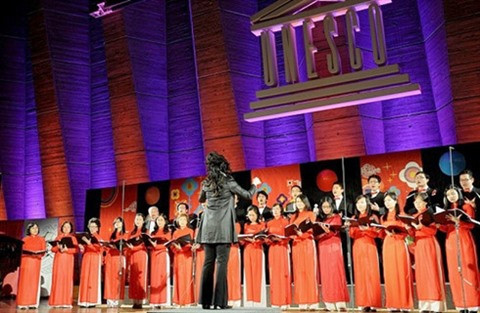 Concert : retour à Hô Chi Minh-Ville du chœur Quê hương ảnh 1