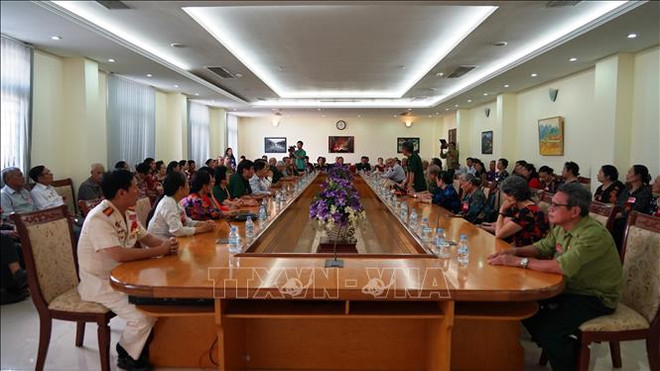 D’anciens soldats volontaires vietnamiens en visite au Cambodge ảnh 1 D’anciens soldats volontaires vietnamiens en visite au Cambodge ảnh 1