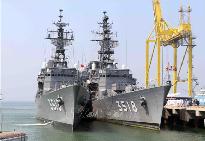 Deux navires japonais en visite de courtoisie à Da Nang ảnh 1 Deux navires japonais en visite de courtoisie à Da Nang ảnh 1