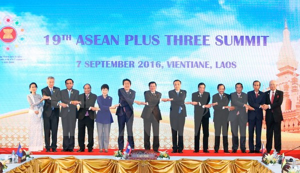 L'ASEAN+3 s’engage à promouvoir la coopération au développement durable ảnh 1
