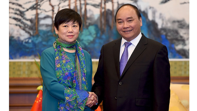 Le Premier ministre Nguyen Xuan Phuc poursuit ses activités en Chine ảnh 2 Le Premier ministre Nguyen Xuan Phuc poursuit ses activités en Chine ảnh 2