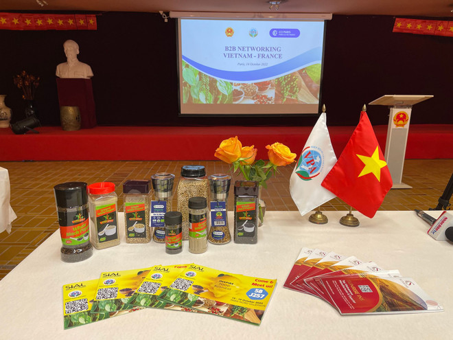 Le poivre vietnamien présenté au marché français ảnh 1 Le poivre vietnamien présenté au marché français ảnh 1