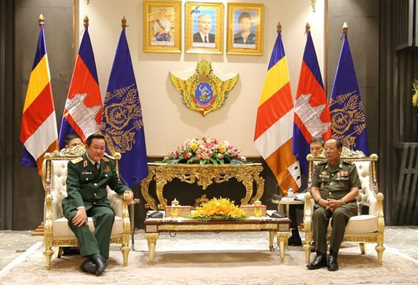Poursuite des activités de Vo Van Thuong, permanent du Secrétariat du Parti, au Cambodge ảnh 2 Poursuite des activités de Vo Van Thuong, permanent du Secrétariat du Parti, au Cambodge ảnh 2