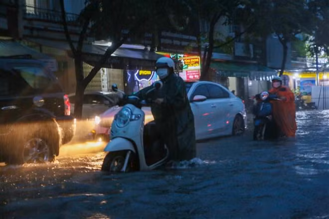 Une tempête tropicale se dirige vers Da Nang ảnh 1