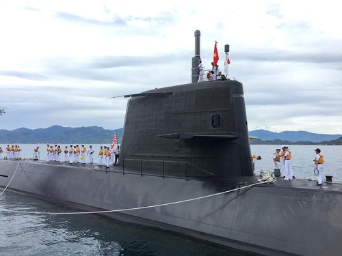 Un sous-marin japonais au port de Cam Ranh ảnh 1 Un sous-marin japonais au port de Cam Ranh ảnh 1