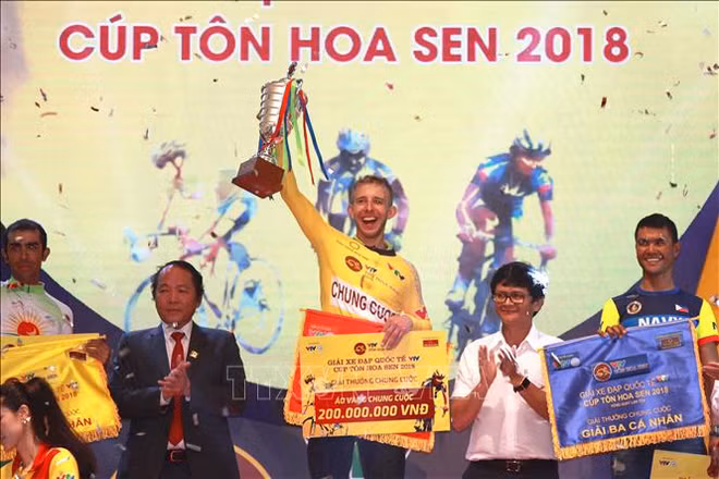 Clôture de la course internationale de cyclisme VTV – Coupe Ton Hoa Sen ảnh 1 Clôture de la course internationale de cyclisme VTV – Coupe Ton Hoa Sen ảnh 1