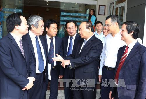 Le chef du gouvernement presse d’accélérer le projet d’Université nationale du Vietnam ảnh 2 Le chef du gouvernement presse d’accélérer le projet d’Université nationale du Vietnam ảnh 2