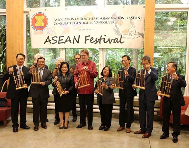 Le Festival de l’ASEAN 2017 s’ouvre à Vancouver ảnh 1