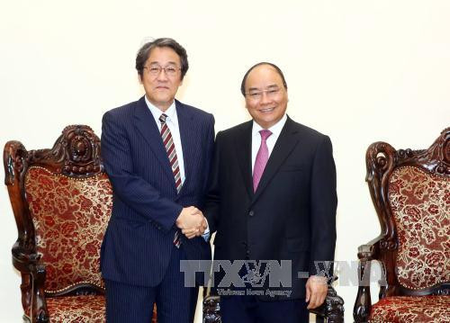 Le PM Nguyên Xuân Phuc salue les liens avec le Japon et la Hongrie ảnh 1 Le PM Nguyên Xuân Phuc salue les liens avec le Japon et la Hongrie ảnh 1