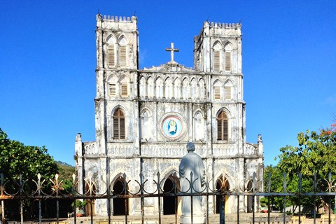 À la découverte de l'église de Mang Lang, dans le Centre ảnh 2 À la découverte de l'église de Mang Lang, dans le Centre ảnh 2