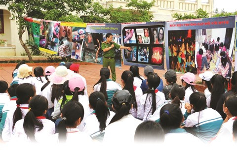 Comment l’éducation doit répondre à la consommation de drogues ảnh 2 Comment l’éducation doit répondre à la consommation de drogues ảnh 2