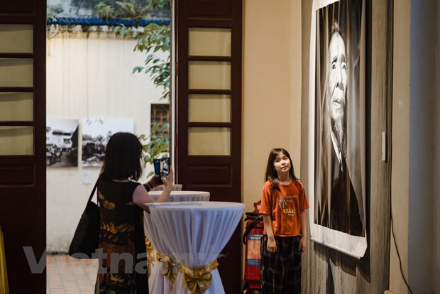 Photo Hanoi'23 crée une force motrice pour le développement de la culture et de l'art dans la capitale ảnh 3 Photo Hanoi'23 crée une force motrice pour le développement de la culture et de l'art dans la capitale ảnh 3