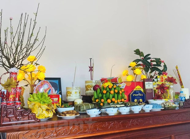 Valeurs sacrée de l’autel des ancêtres à l’occasion du Têt traditionnel ảnh 2 Valeurs sacrée de l’autel des ancêtres à l’occasion du Têt traditionnel ảnh 2