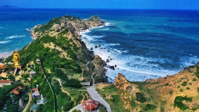 Un journal australien conseille ardemment de visiter Quy Nhon ảnh 1