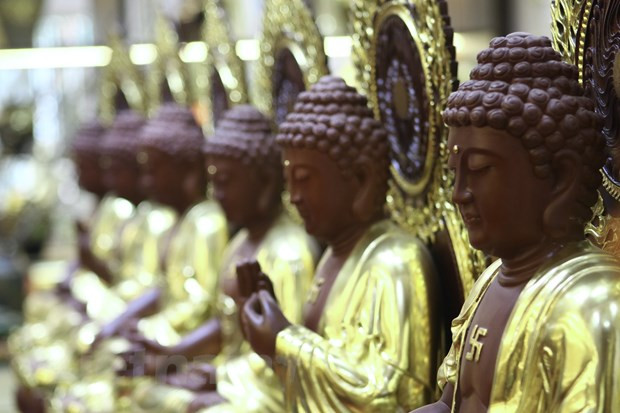 La fabrication des feuilles d’or dans le village de Kiêu Ky, à Hanoï ảnh 4 La fabrication des feuilles d’or dans le village de Kiêu Ky, à Hanoï ảnh 4