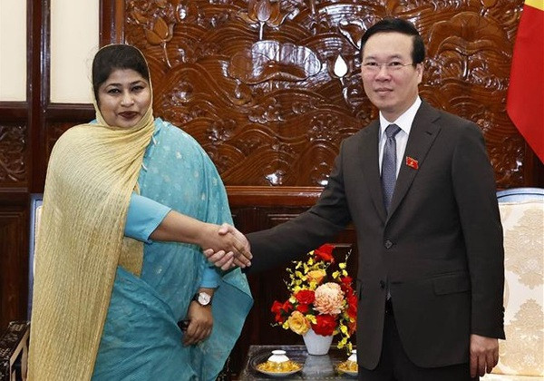 Le président suggère au Vietnam et au Bangladesh de stimuler leur coopération multisectorielle ảnh 1
