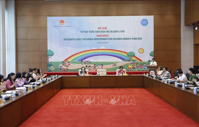 Conférence sur le développement des enfants ảnh 2