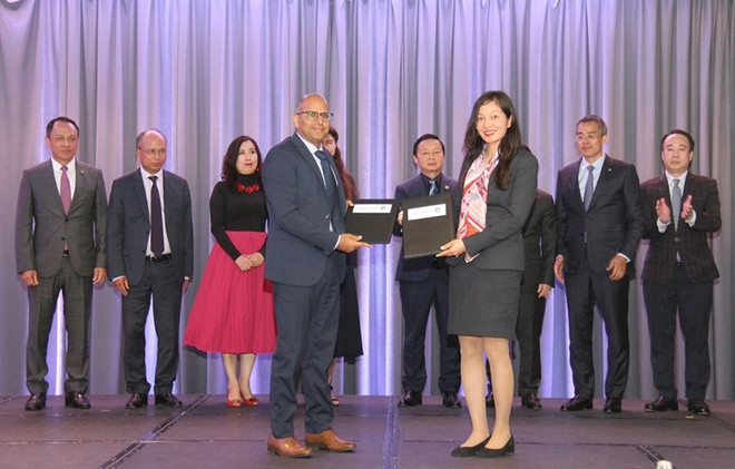 Vietnam Airlines et Expedia élargissent leur coopération ảnh 1 Vietnam Airlines et Expedia élargissent leur coopération ảnh 1
