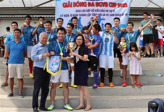 Tournoi de football communautaire des Vietnamiens en Belgique ảnh 1 Tournoi de football communautaire des Vietnamiens en Belgique ảnh 1