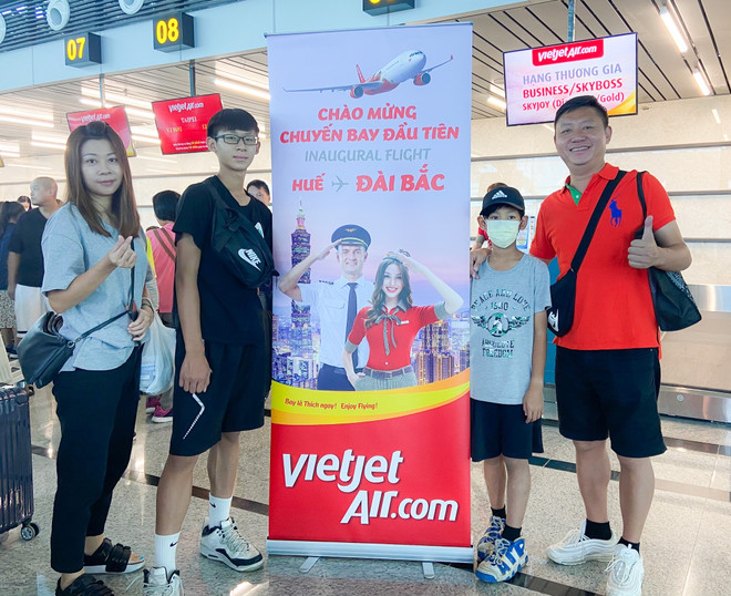 Vietjet effectue le premier vol direct reliant Thua Thien-Hue et Taïwan ảnh 1 Vietjet effectue le premier vol direct reliant Thua Thien-Hue et Taïwan ảnh 1