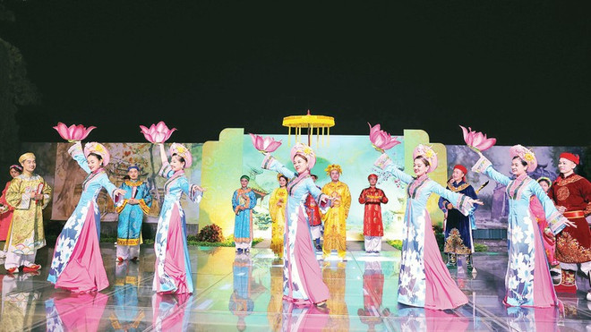 Hanoi cherche à mettre en lumière la nuit comme un tremplin de croissance ảnh 1 Hanoi cherche à mettre en lumière la nuit comme un tremplin de croissance ảnh 1