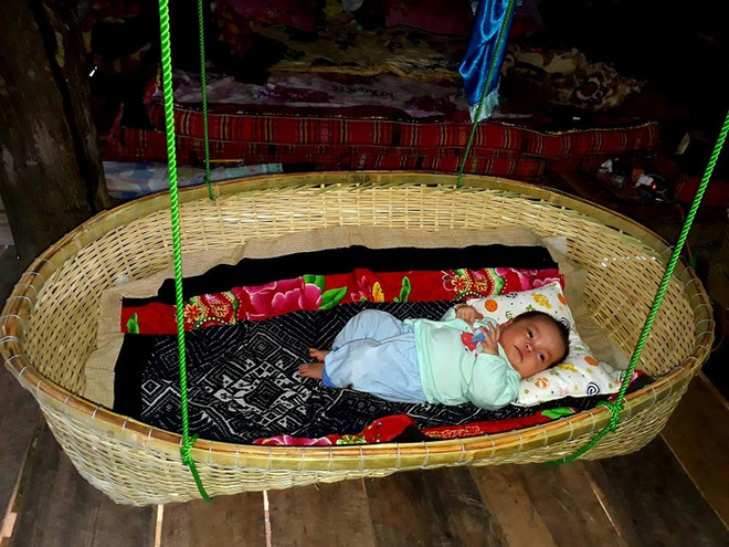 Le premier mois d’un bébé Thai ảnh 1