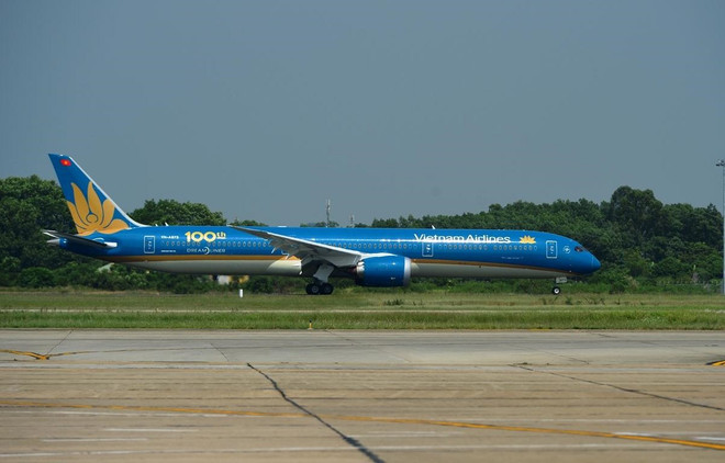Remise en service de la piste modernisée 1B de l'aéroport de Noi Bai ảnh 1 Remise en service de la piste modernisée 1B de l'aéroport de Noi Bai ảnh 1