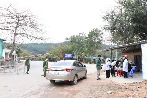 COVID-19 : le Vietnam enregistre 9 nouveaux cas de transmission locale en 12 heures ảnh 1 COVID-19 : le Vietnam enregistre 9 nouveaux cas de transmission locale en 12 heures ảnh 1