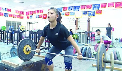 Không My Phuong, une jeune haltérophile passionnée ảnh 1