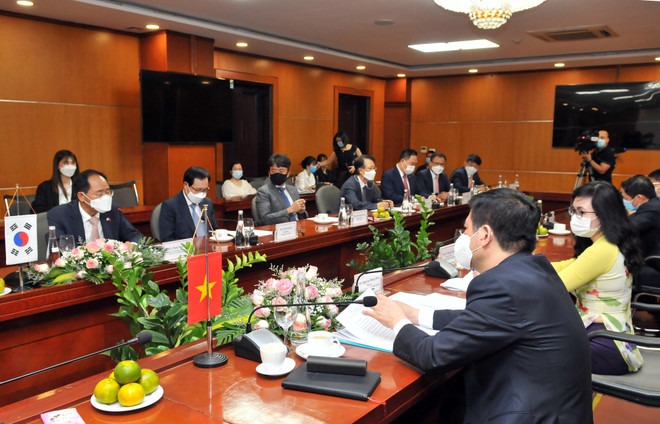 Le Vietnam et la R. de Corée promeuvent la coopération dans le commerce ảnh 1 Le Vietnam et la R. de Corée promeuvent la coopération dans le commerce ảnh 1
