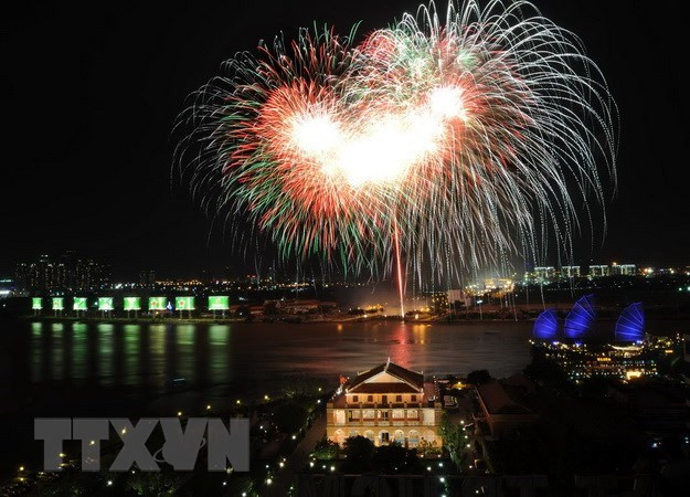 Ho Chi Minh-Ville : annulation des feux d'artifice à l’occasion des fêtes du 30 avril et du 1er mai ảnh 1