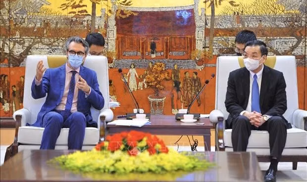 L'UE propose la construction d'une université standard européenne à Hanoï ảnh 1