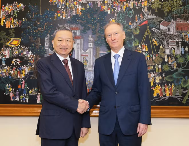 Coopération Vietnam-Russie pour assurer la sécurité humaine au milieu du COVID-19 ảnh 1