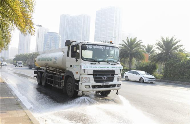 Hanoï est embelli pour accueillir le 13e Congrès national du Parti ảnh 1 Hanoï est embelli pour accueillir le 13e Congrès national du Parti ảnh 1