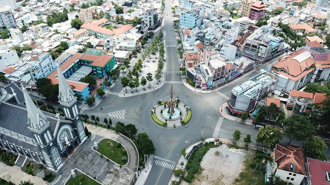 COVID-19 : Appliquer strictement la distanciation sociale dans les zones à haut risque ảnh 1 COVID-19 : Appliquer strictement la distanciation sociale dans les zones à haut risque ảnh 1