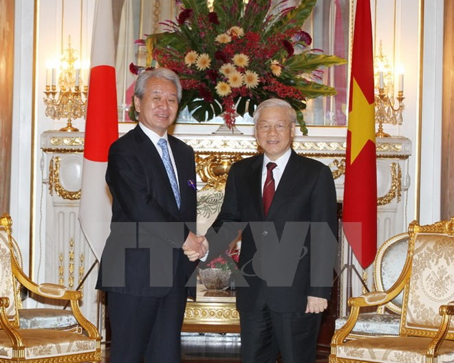 Le chef du Parti rencontre le président de la JICA et le PDG du groupe Nikkei ảnh 1 Le chef du Parti rencontre le président de la JICA et le PDG du groupe Nikkei ảnh 1