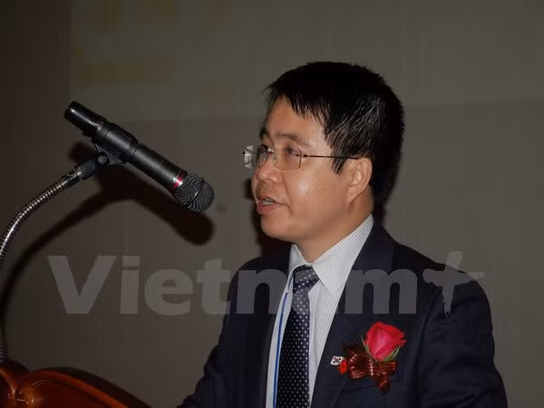 Le 4e colloque des jeunes scientifiques vietnamiens en République de Corée ảnh 1