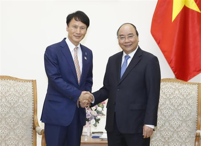 Le Premier ministre reçoit le gouverneur de la préfecture japonaise de Kagoshima ảnh 1 Le Premier ministre reçoit le gouverneur de la préfecture japonaise de Kagoshima ảnh 1