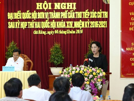 La présidente de l’Assemblée nationale rencontre l’électorat à Cân Tho ảnh 1 La présidente de l’Assemblée nationale rencontre l’électorat à Cân Tho ảnh 1