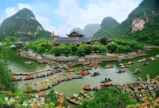 Ninh Binh prête à accueillir l’Année nationale du tourisme 2020 ảnh 1 Ninh Binh prête à accueillir l’Année nationale du tourisme 2020 ảnh 1